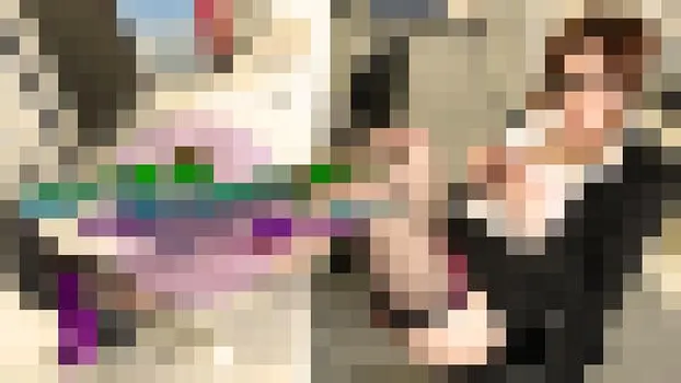 天音りん：パンツを脱いでもメガネは外しません!～美人OL～（av9898）