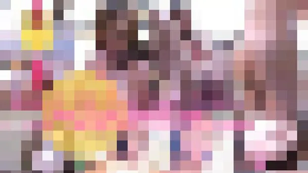 月島のあ：爬虫類系美人