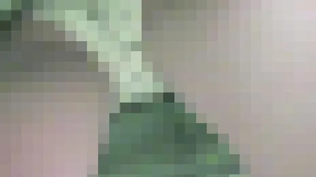 超接近密着パンチラ逆さ撮り盗撮