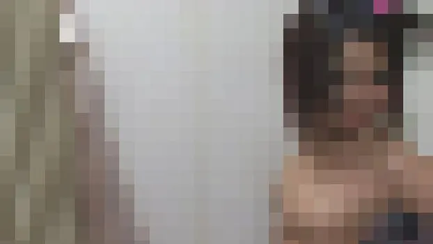 制服販売会場中○生試着室盗撮2