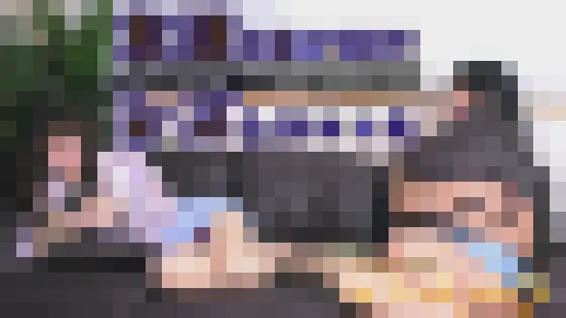 あゆ かな：友だちを説得してレズしちゃった vs