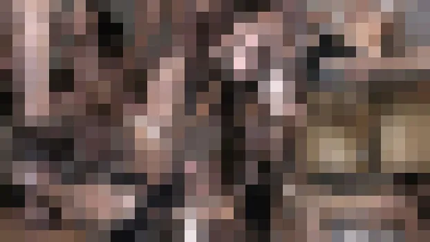 【素人・乱交】ななみVol.05 完全に目覚めてしまった人妻をおっさん8人の中に放り込んだら、かなり楽しんでもらえたようです。