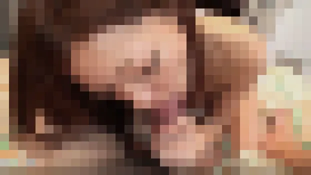 無修正、小ぶりなおっぱいのこのみは、男のチンポが大好きで、特別に舐めた後、飲み込んでしまう。