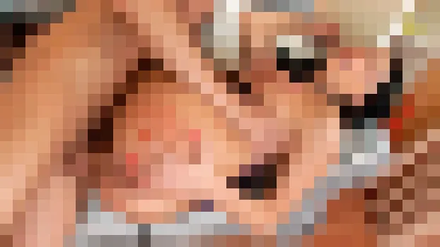 ローラ・B・イヴァン・L：Laura B Pounds Ivan L Doggystyle Leading To Massive Cumshot Finish!