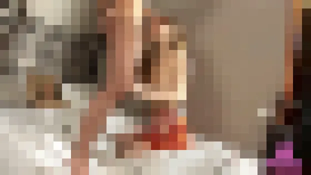 ジュリー・D・ルディ・ブラット：Julie D Deepthroats Her Boyfriend’s Thick Cock Then Rides Him Cowgirl!