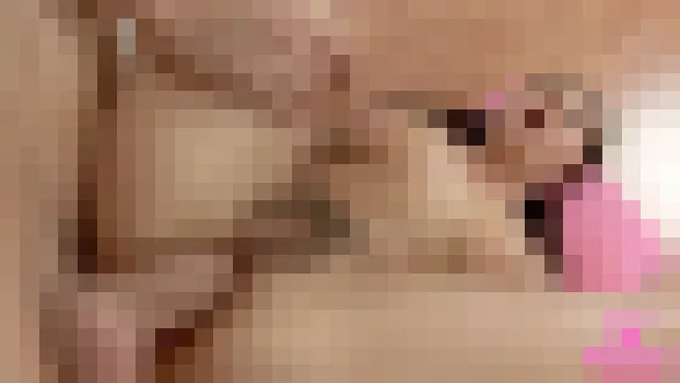 マーガレット・W ジェイソン・T：Margaret W Deepthroats His Cock While Her Pink Pigtails Bounce!