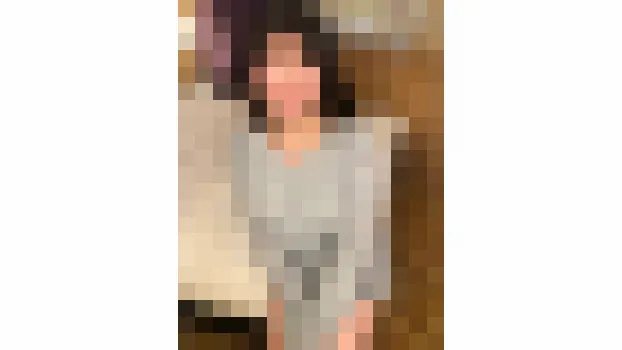 [即ハメ中出し素人妻］無修正 人妻ラブホで中出し！ 擦れてない普通で旦那さんしか知らないぐしょ濡れマンコに生挿入で淫らに喘いでドエロいトロ顔でみつめてきます