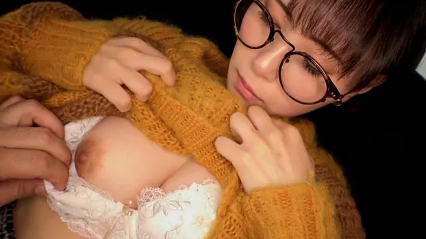 Kちゃん：【ショートカット眼鏡美女】パイパンおまんこに何度も突かれて昇天する美少女